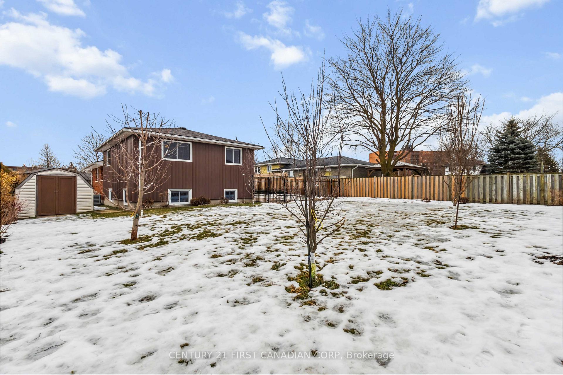 Photo 30 of 28 Warren Crescent, St. Thomas — HOMEH