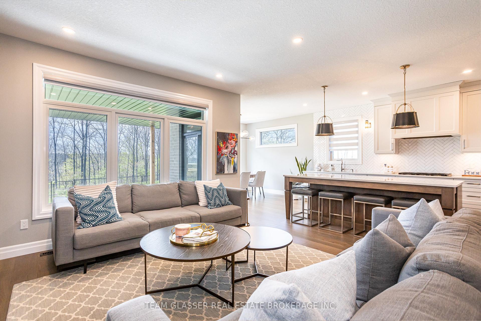 Photo 6 of 31 Royal Dornoch Drive, St. Thomas — HOMEH