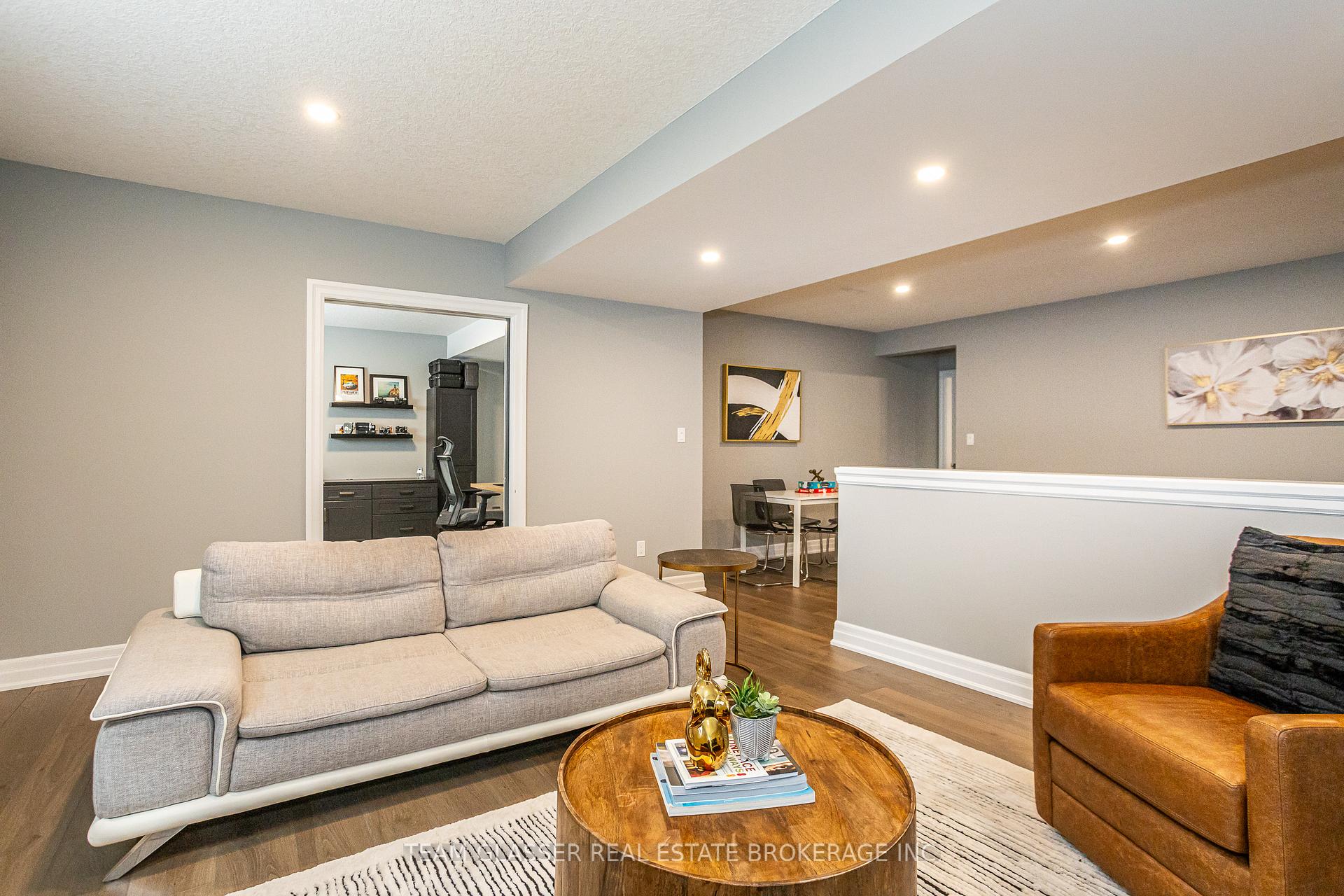 Photo 22 of 31 Royal Dornoch Drive, St. Thomas — HOMEH