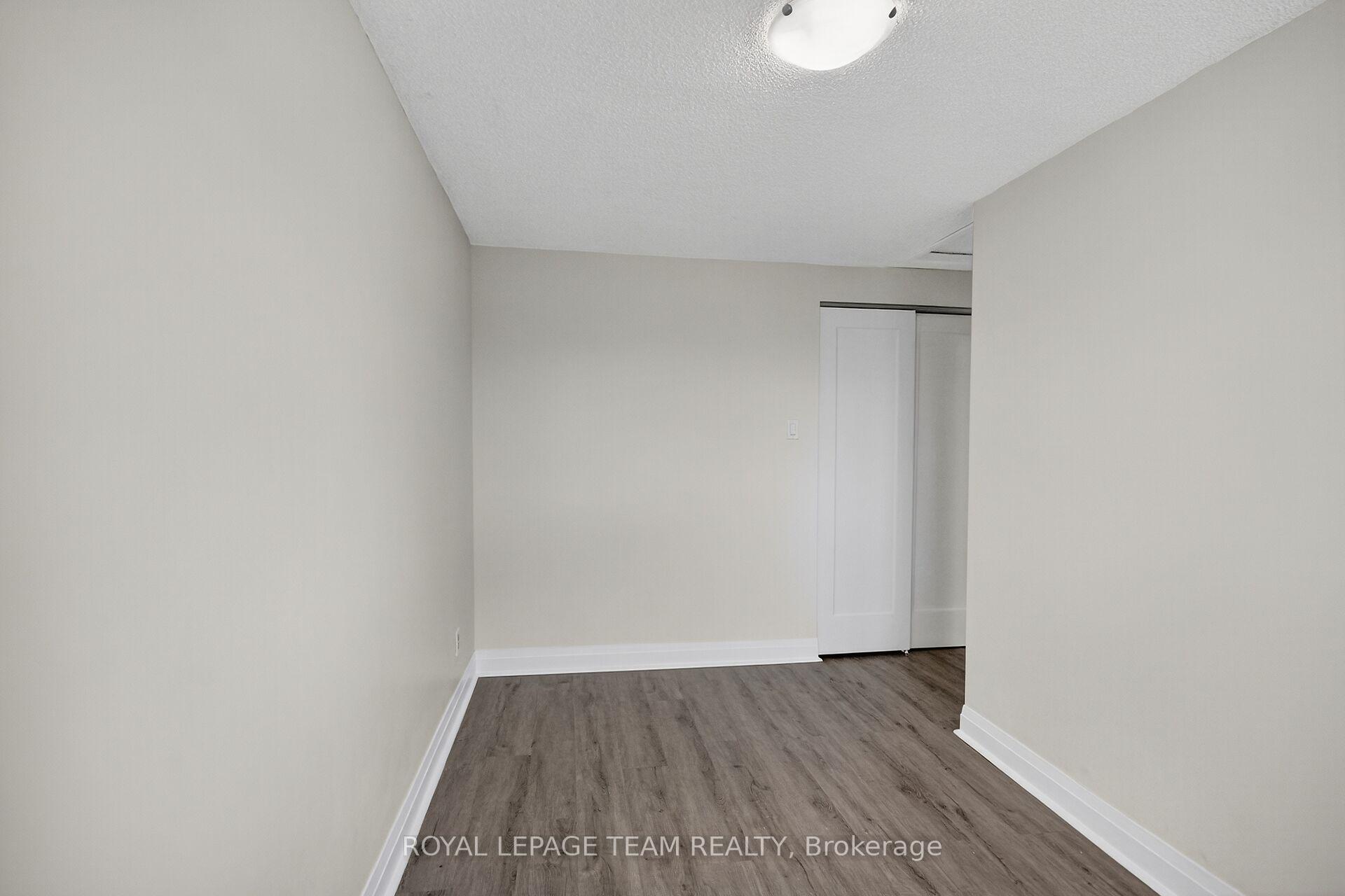 Photo 22 of Unit A, 434 Moodie Drive, Ottawa, Westcliffe Estates — HOMEH