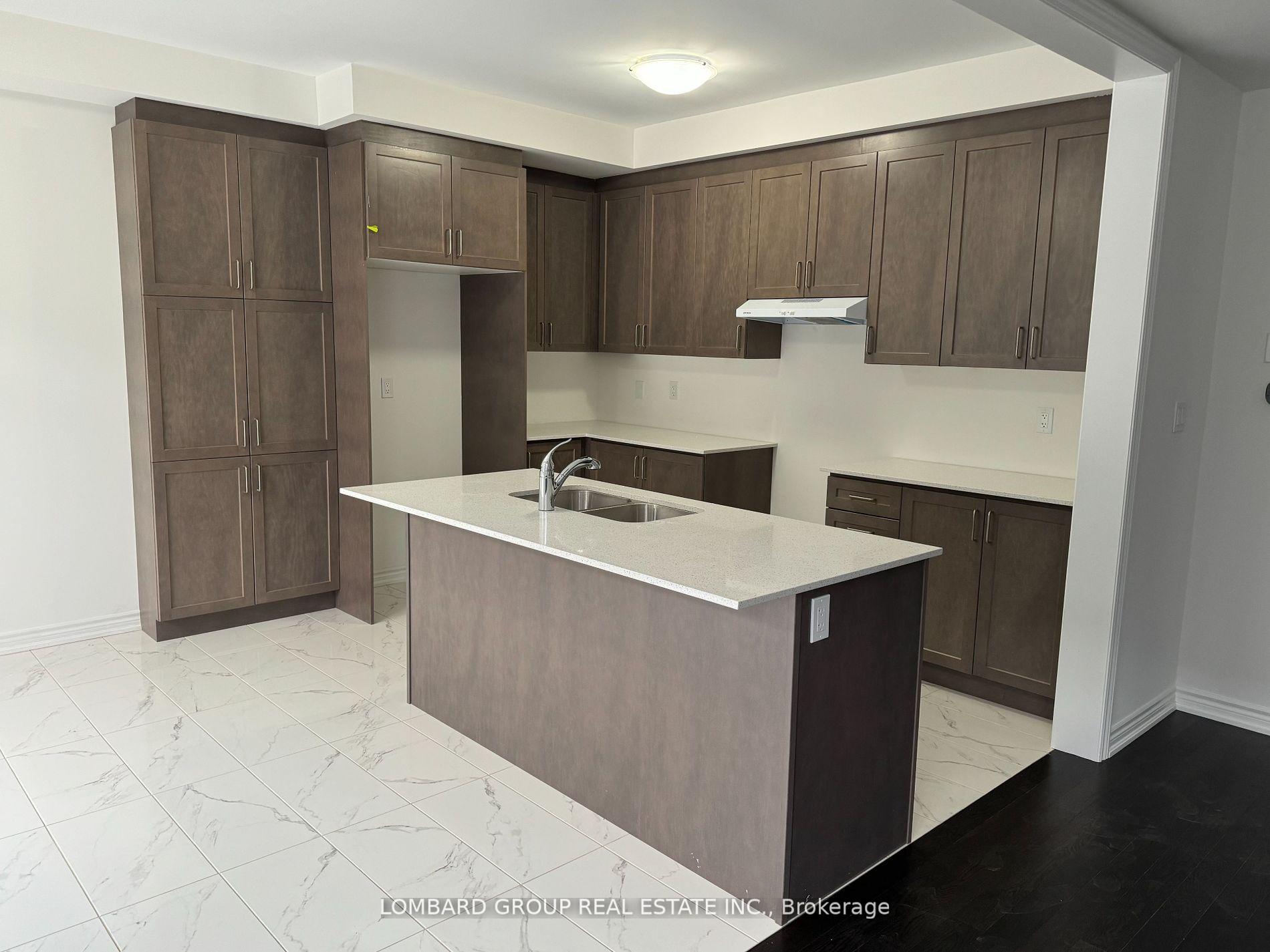 Photo 3 of 21 Stanley Leitch Drive, Kitchener, Mill Courtland Woodside Park — HOMEH