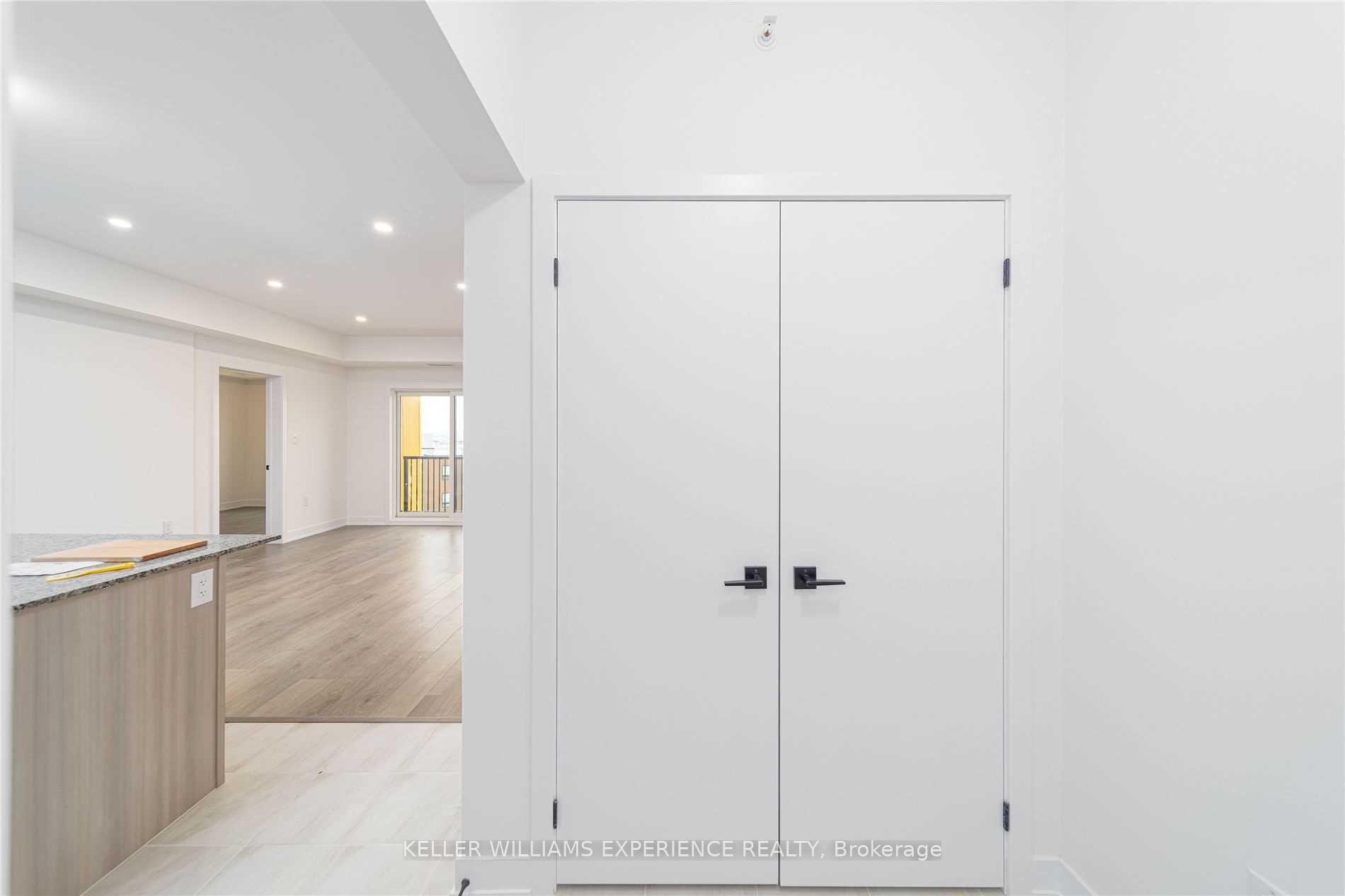 Photo 24 of Unit 605, 8 Culinary Lane, Barrie, Innis-Shore — HOMEH