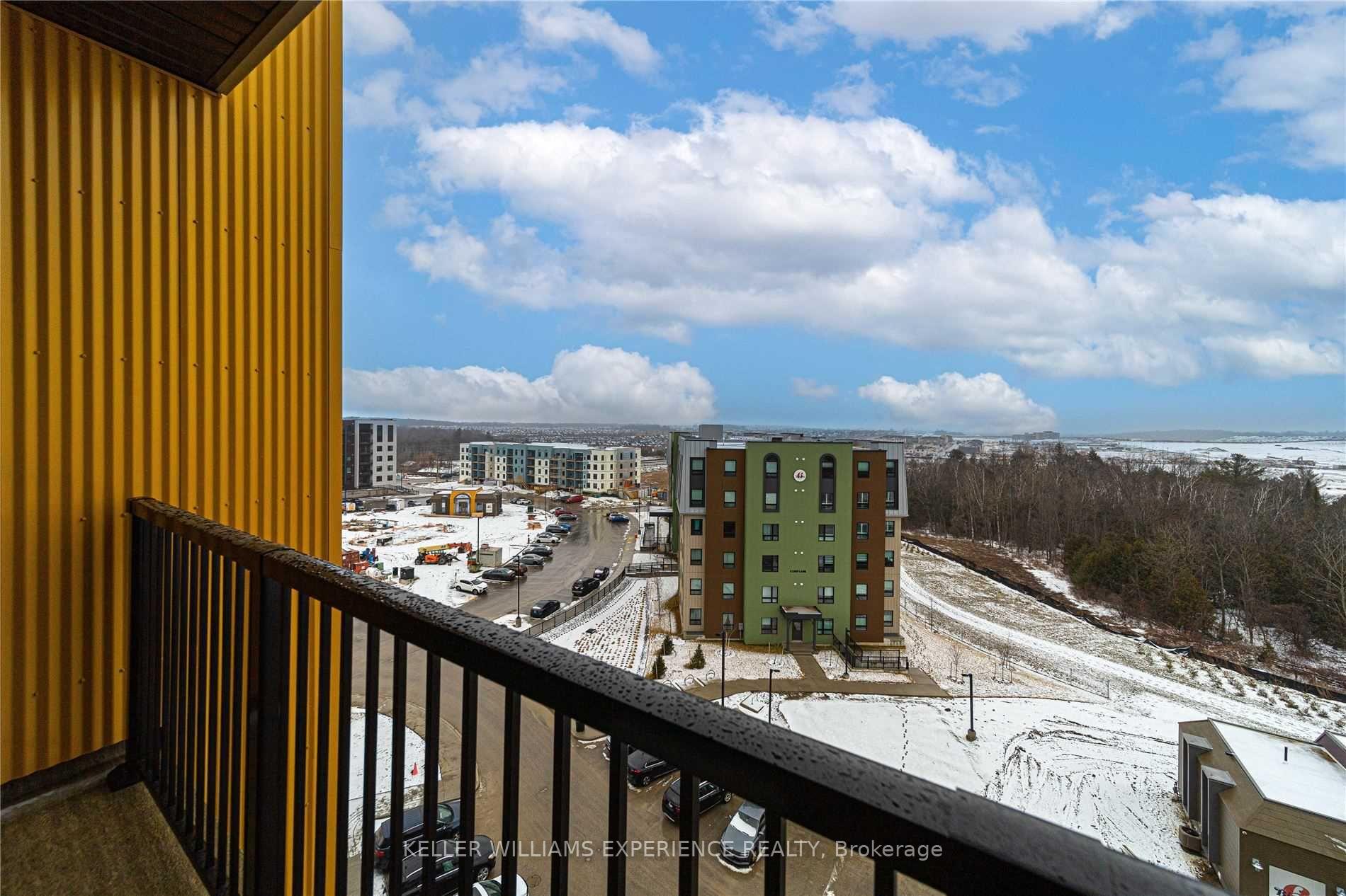 Photo 7 of Unit 605, 8 Culinary Lane, Barrie, Innis-Shore — HOMEH