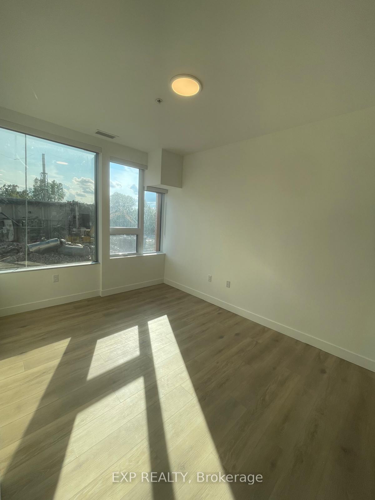 Photo 6 of Unit 222, 1600 James Naismith Drive, Ottawa, Pineview — HOMEH