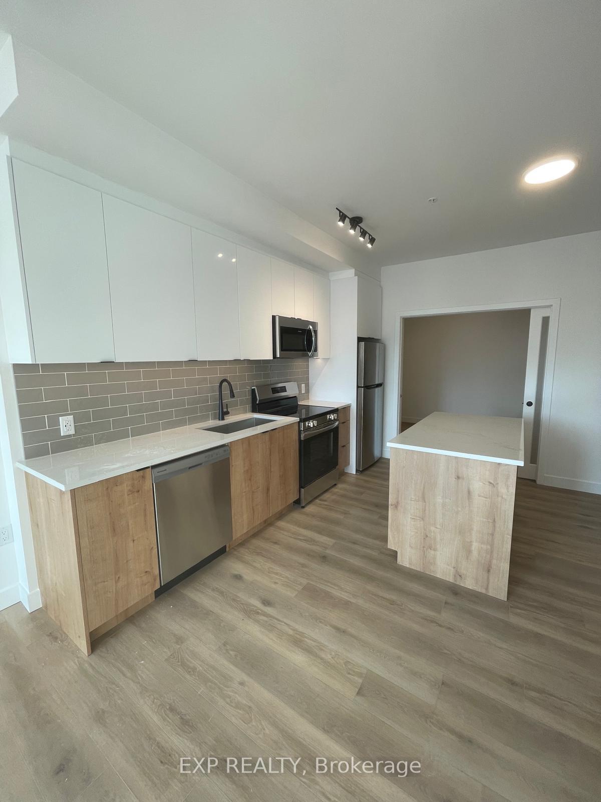 Photo 10 of Unit 222, 1600 James Naismith Drive, Ottawa, Pineview — HOMEH