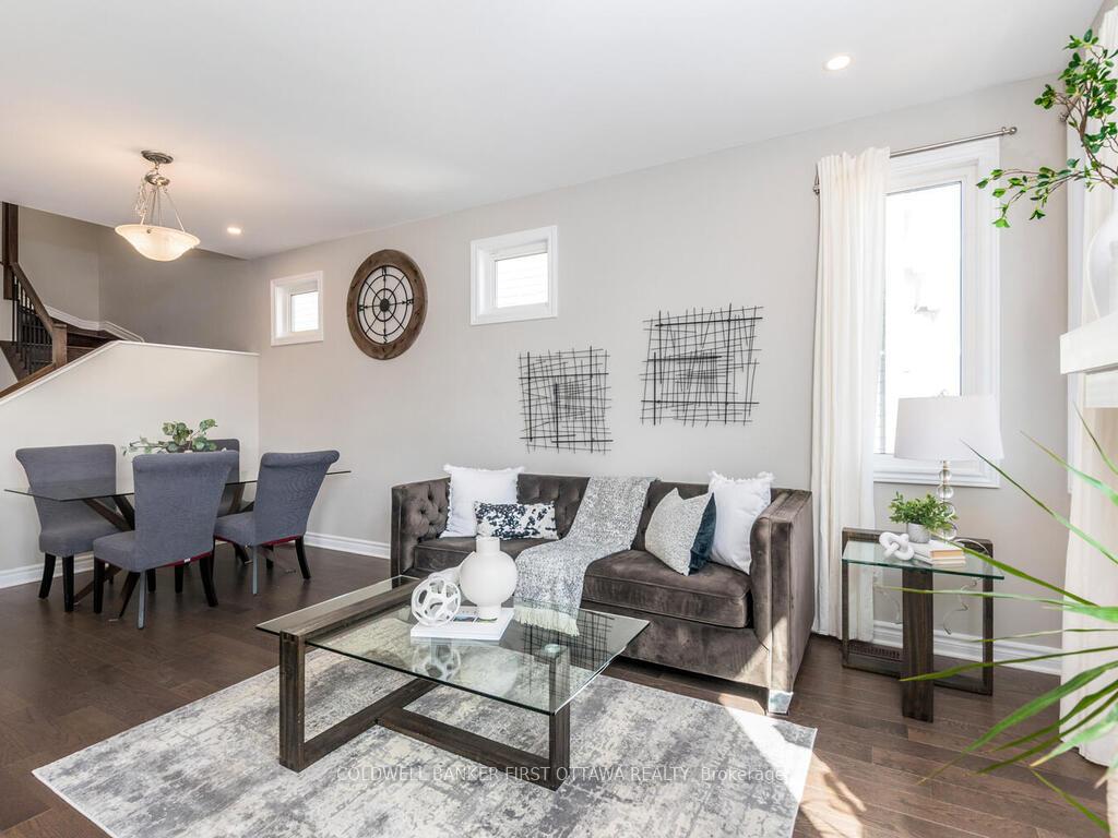 Photo 7 of 249 Kimpton Drive, Ottawa, Stittsville (North) — HOMEH