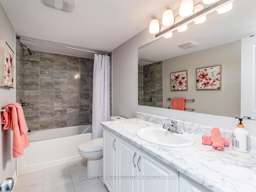 Photo 29 of 249 Kimpton Drive, Ottawa, Stittsville (North) — HOMEH