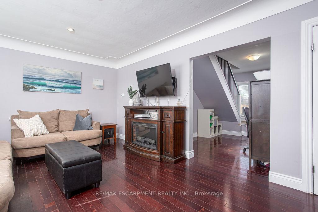 Photo 10 of 61 Northcliffe Avenue, Hamilton, Pleasant View — HOMEH