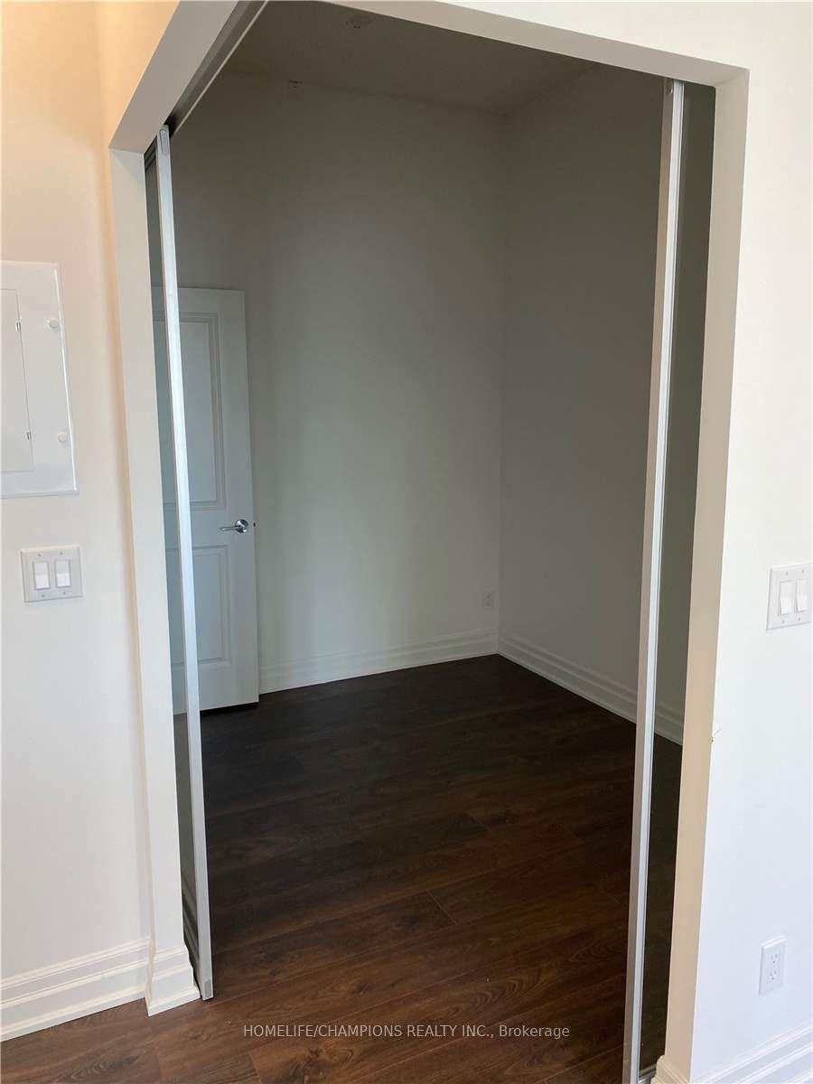 Photo 11 of Unit 407, 8 Rouge Valley Drive, Markham, Unionville — HOMEH