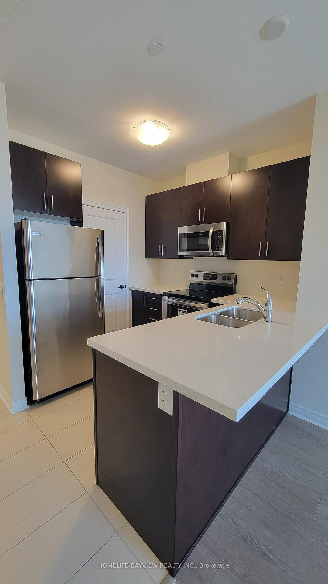 Photo 11 of Unit Unit # 808, 7325 Markham Road, Markham, Cedarwood — HOMEH
