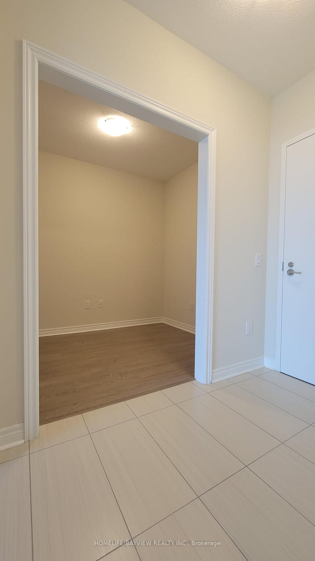 Photo 13 of Unit Unit # 808, 7325 Markham Road, Markham, Cedarwood — HOMEH