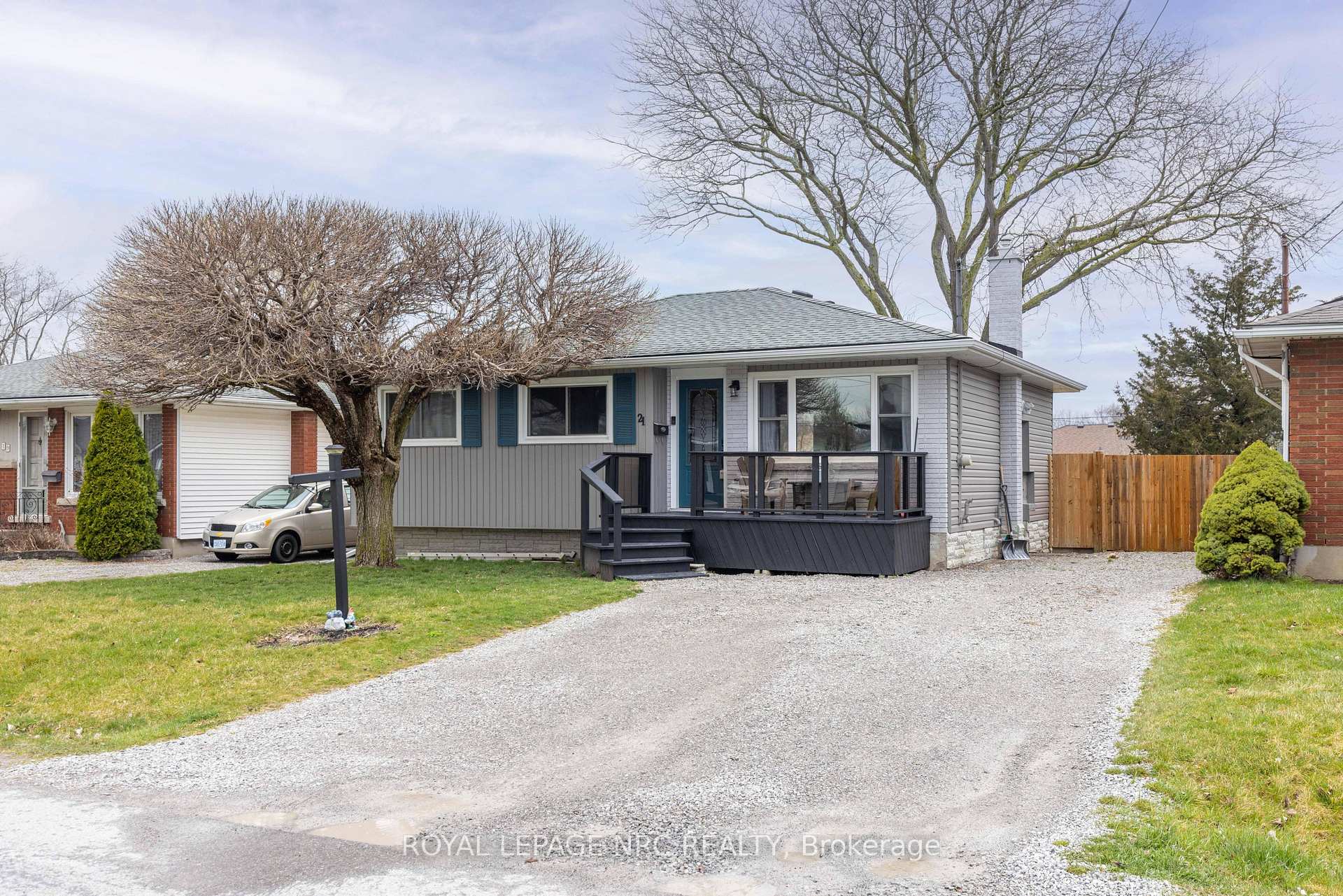 Photo 1 of 21 Greenwood Avenue, St. Catharines, Secord Woods — HOMEH