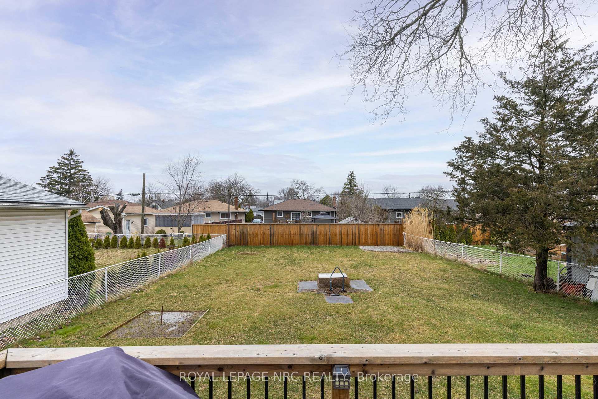Photo 40 of 21 Greenwood Avenue, St. Catharines, Secord Woods — HOMEH