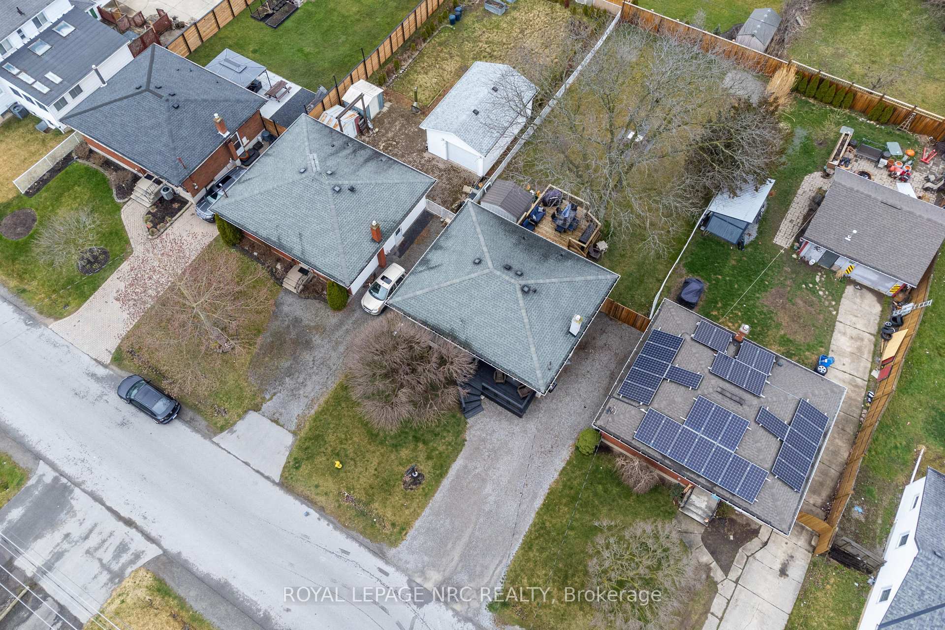Photo 44 of 21 Greenwood Avenue, St. Catharines, Secord Woods — HOMEH