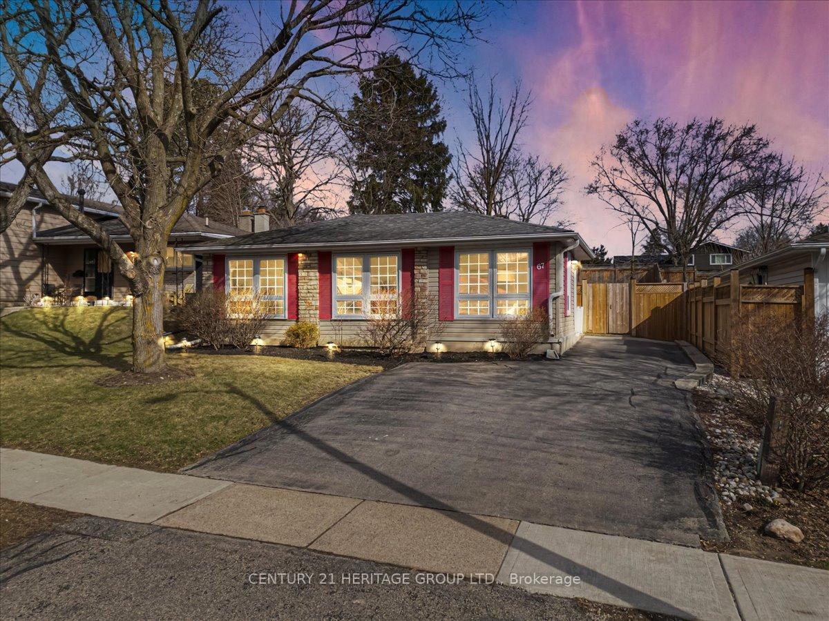 Photo 1 of 67 Pleasant Avenue, Hamilton, Dundas — HOMEH