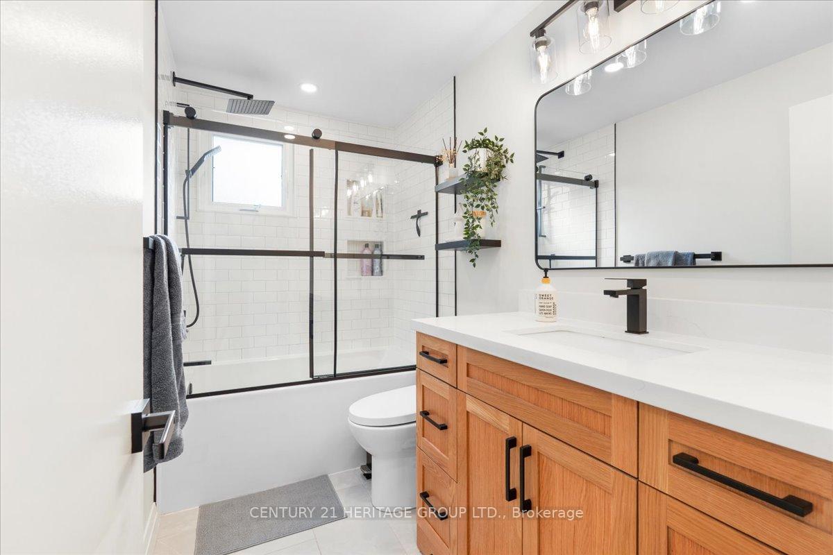 Photo 20 of 67 Pleasant Avenue, Hamilton, Dundas — HOMEH