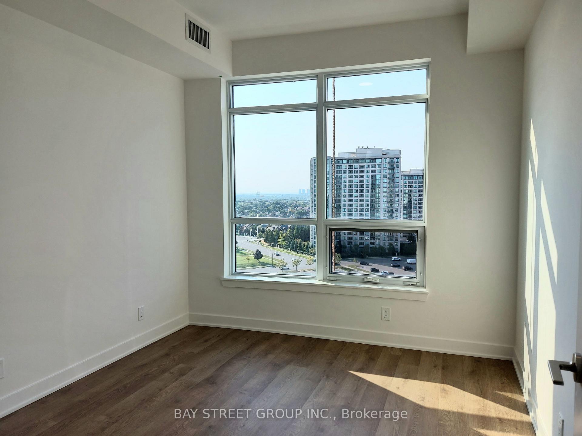 Photo 7 of Unit B1006, 50 Upper Mall Way, Vaughan, Brownridge — HOMEH