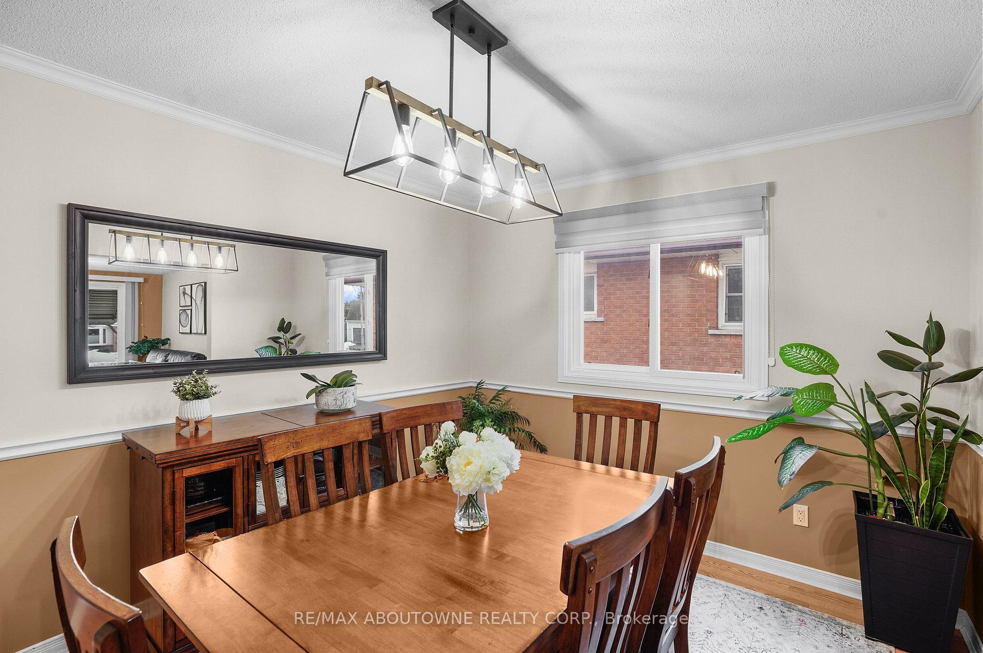 Photo 8 of 44 The Meadows Street, St. Catharines, Lakeport — HOMEH