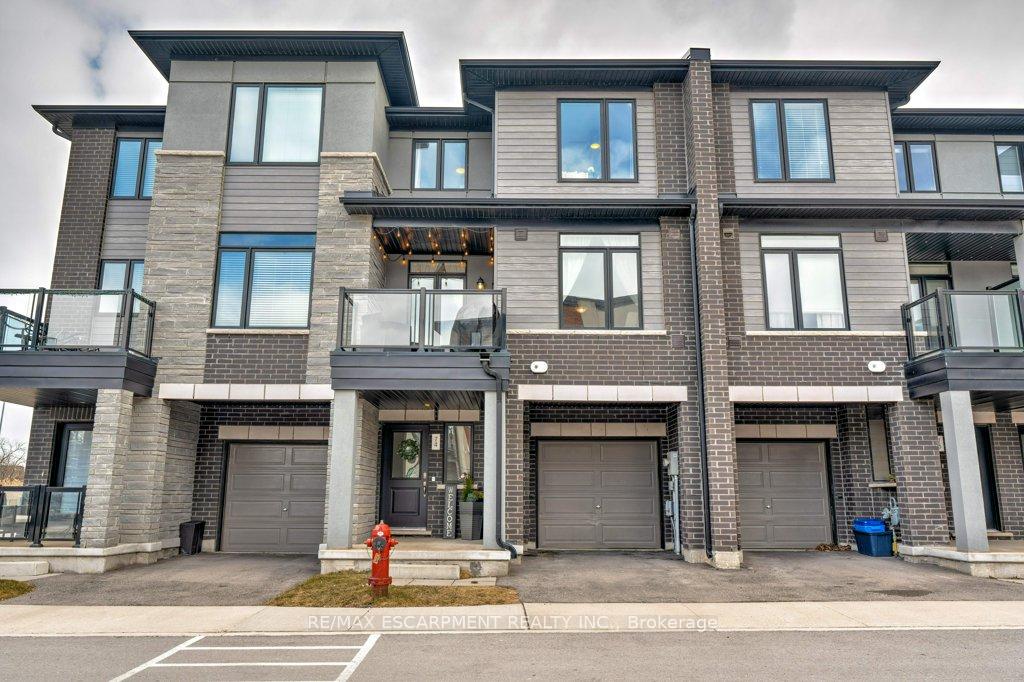 Photo 1 of Unit 74, 590 North Service Road, Hamilton, Lakeshore — HOMEH