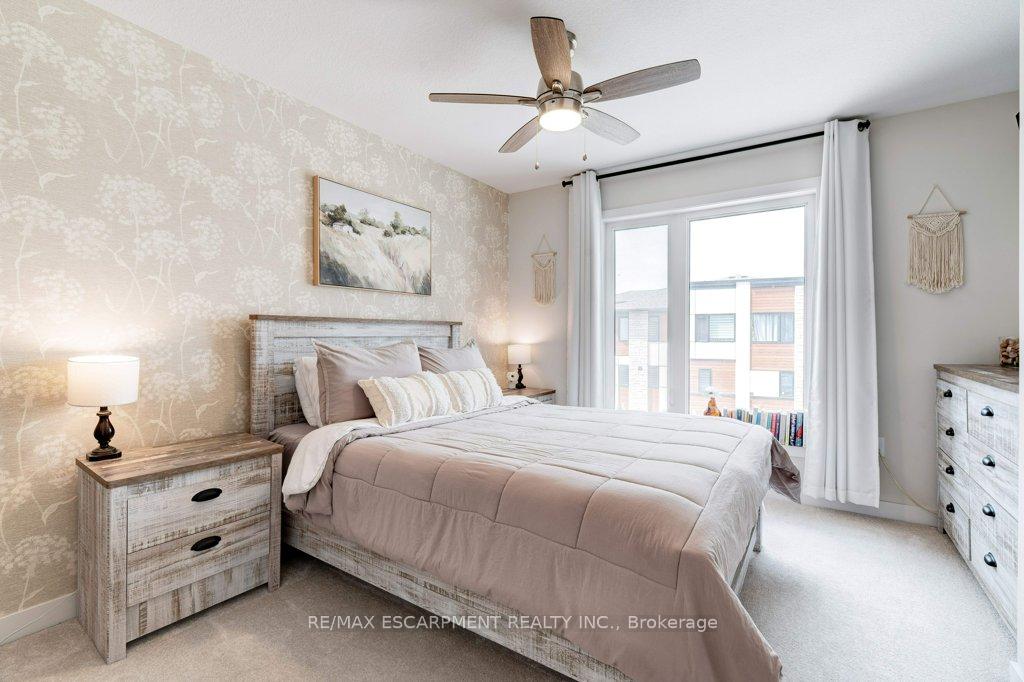 Photo 19 of Unit 74, 590 North Service Road, Hamilton, Lakeshore — HOMEH