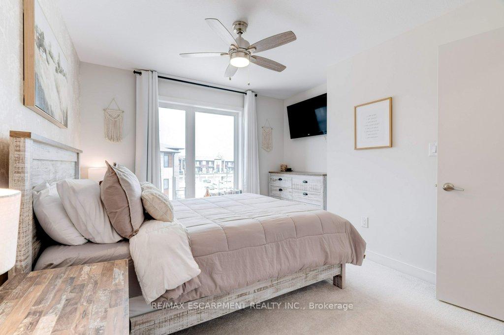 Photo 22 of Unit 74, 590 North Service Road, Hamilton, Lakeshore — HOMEH