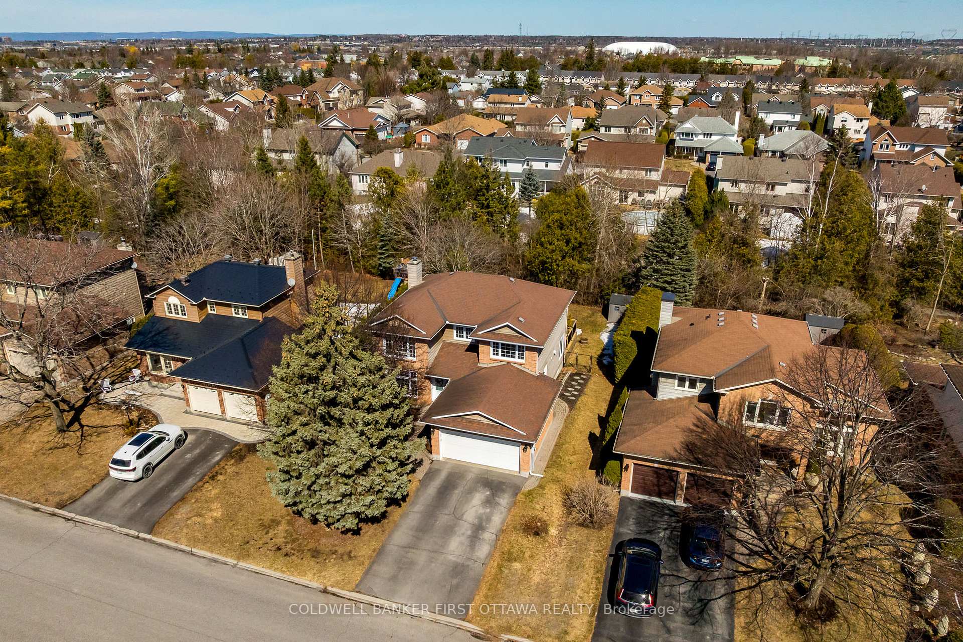 Photo 4 of 22 Lone Meadow Trail, Ottawa, Stittsville (Central) — HOMEH