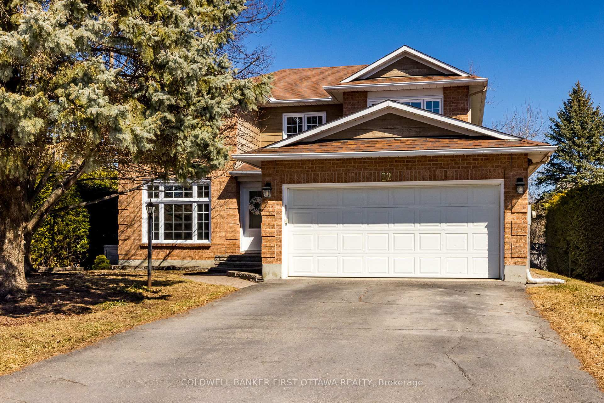 Photo 2 of 22 Lone Meadow Trail, Ottawa, Stittsville (Central) — HOMEH