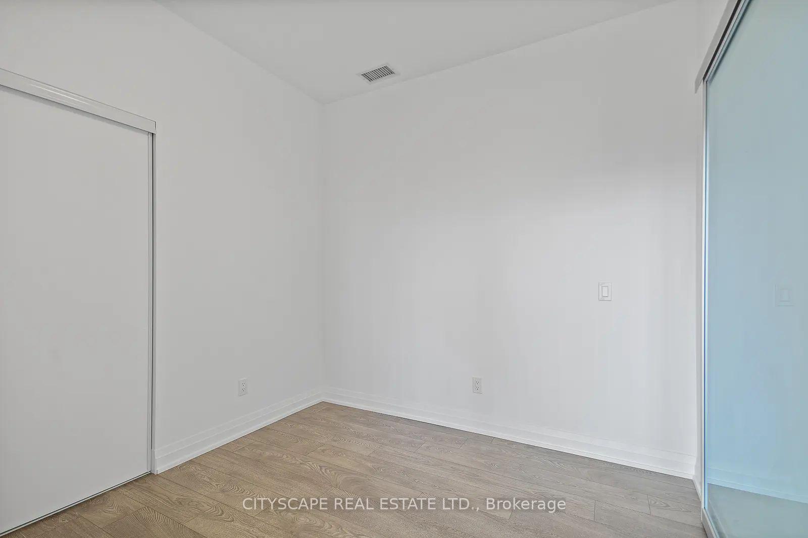 Photo 8 of Unit 303, 286 Main Street, Toronto, East End-Danforth — HOMEH