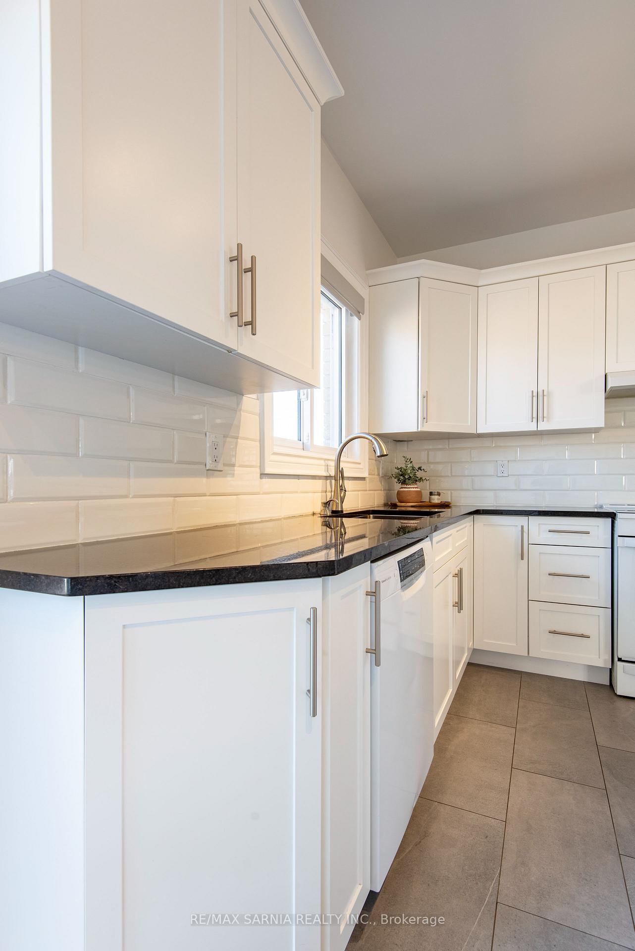 Photo 8 of 3 Thorman Terrace Street, St. Thomas — HOMEH