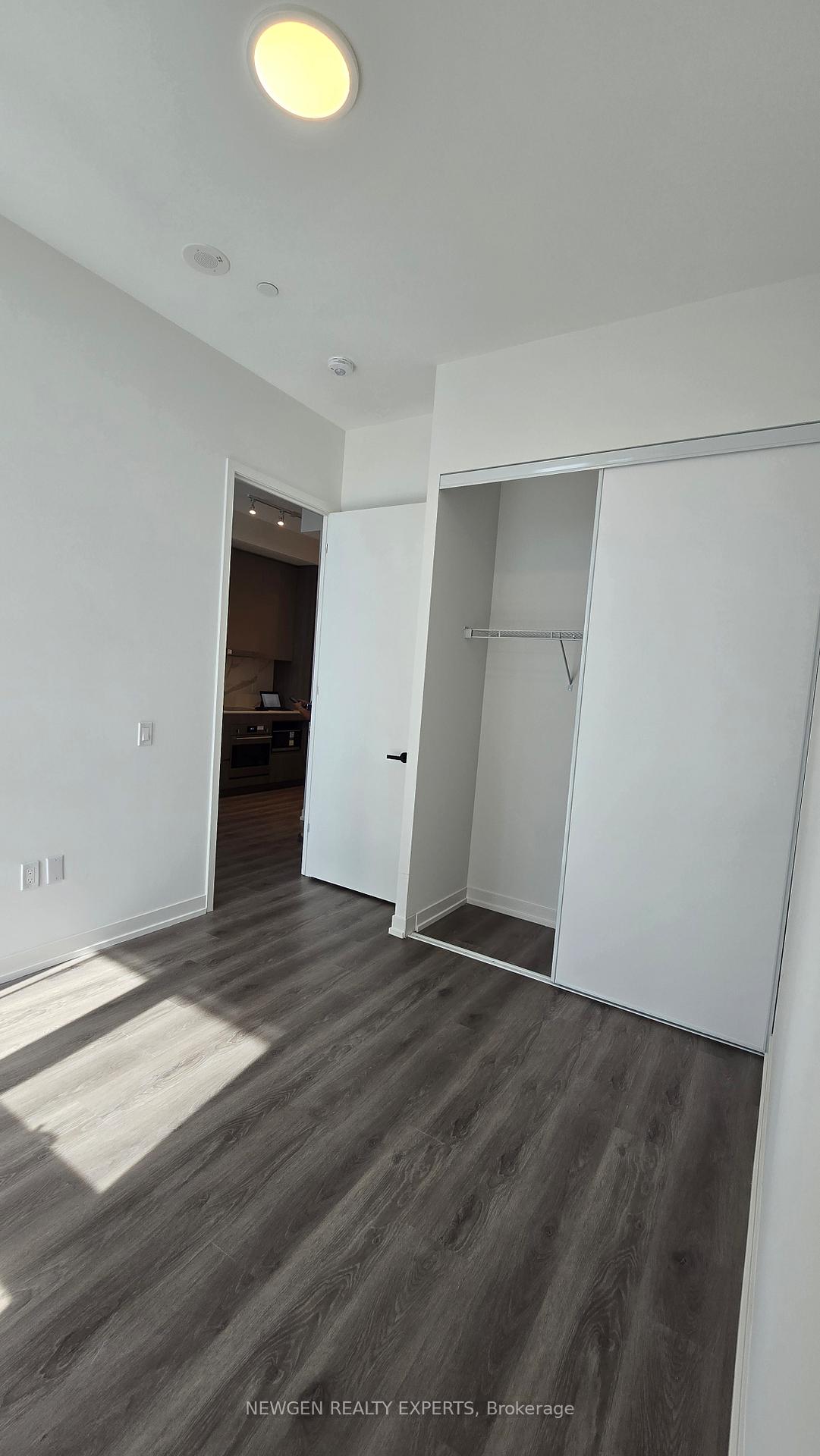 Photo 21 of Unit 1915, 28 Interchange Way, Vaughan, Vaughan Corporate Centre — HOMEH