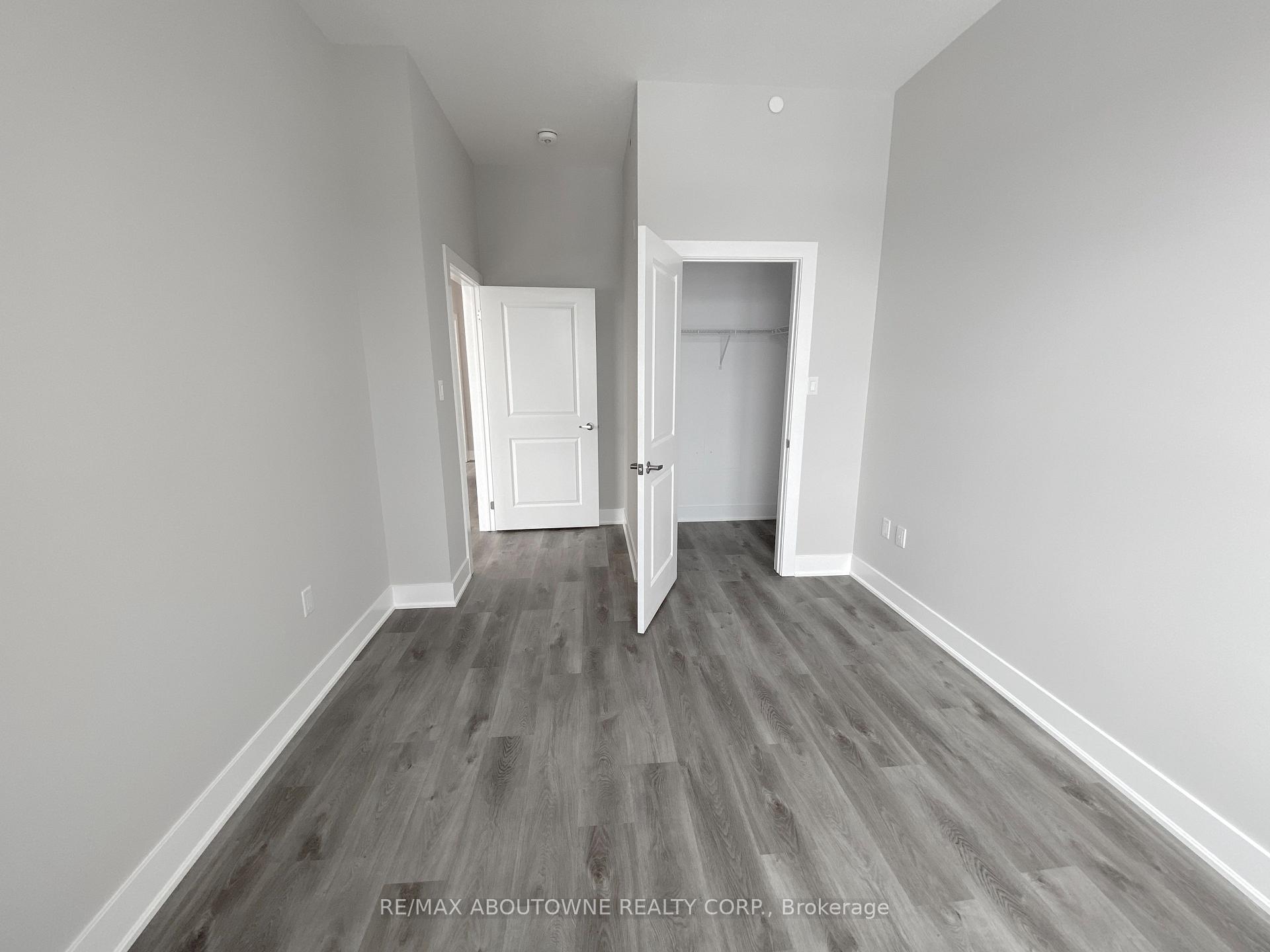 Photo 14 of Unit 611, 125 Shoreview Place, Hamilton, Lakeshore — HOMEH