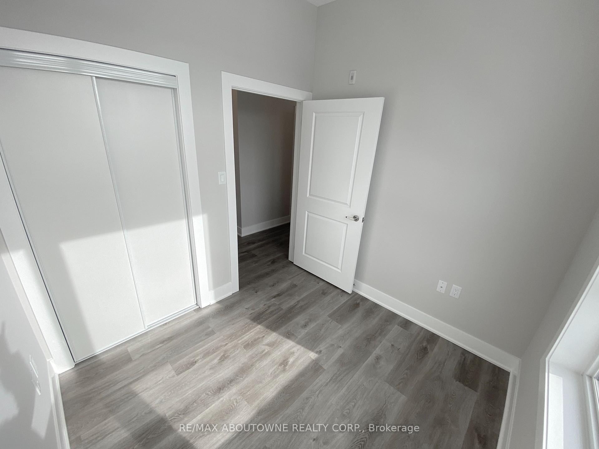 Photo 23 of Unit 611, 125 Shoreview Place, Hamilton, Lakeshore — HOMEH