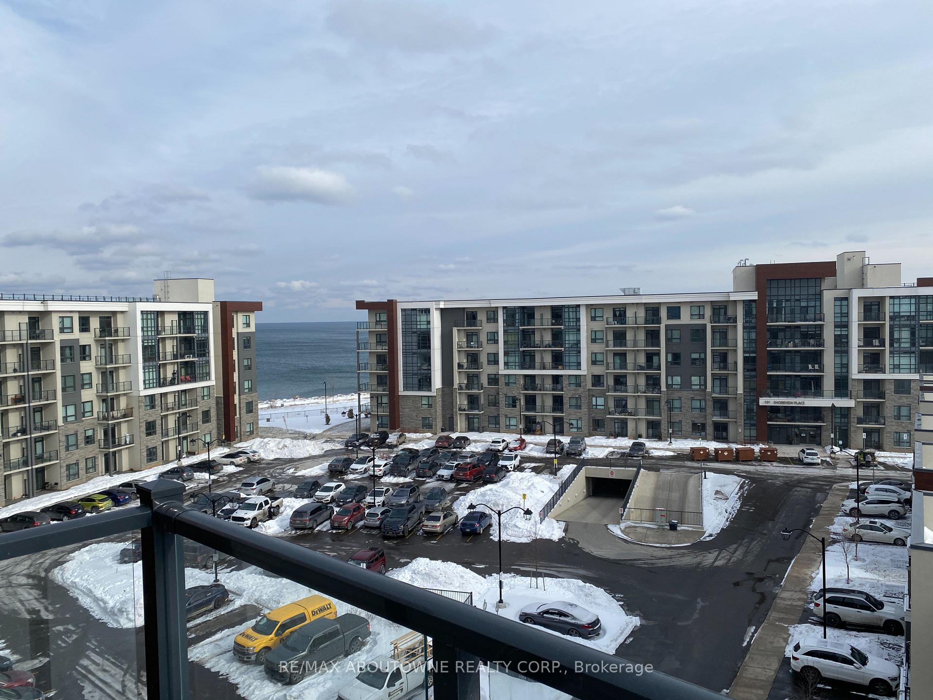 Photo 32 of Unit 611, 125 Shoreview Place, Hamilton, Lakeshore — HOMEH