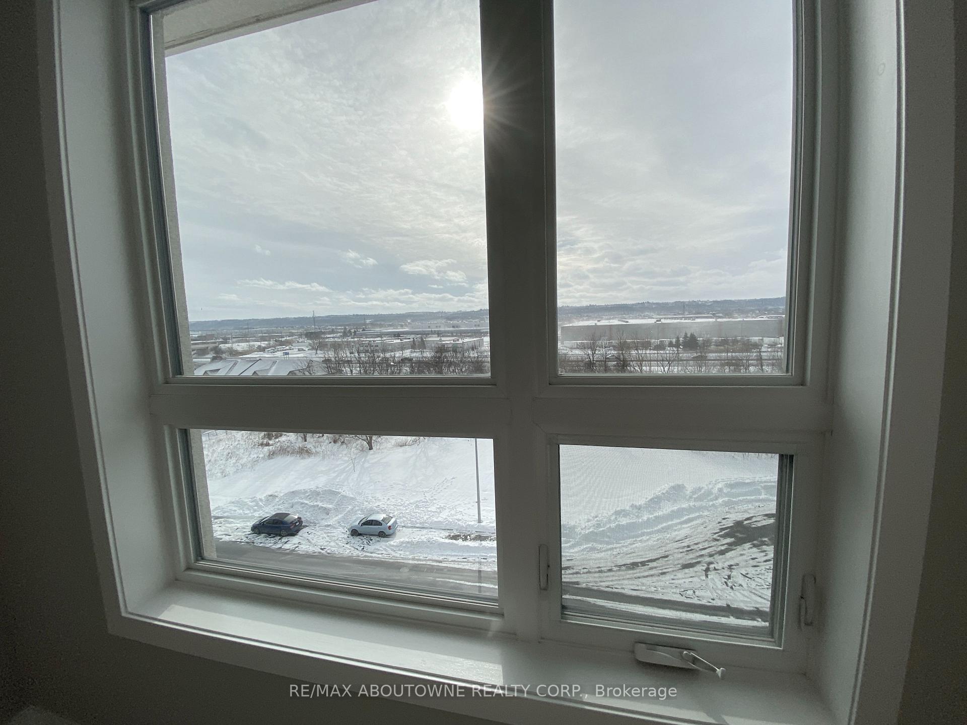 Photo 33 of Unit 611, 125 Shoreview Place, Hamilton, Lakeshore — HOMEH