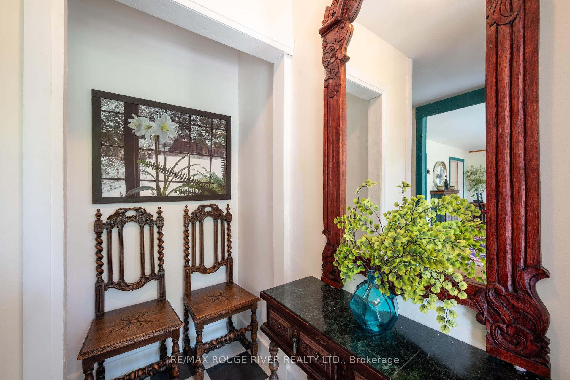 Photo 6 of 546 Lakeshore Road, Cobourg — HOMEH