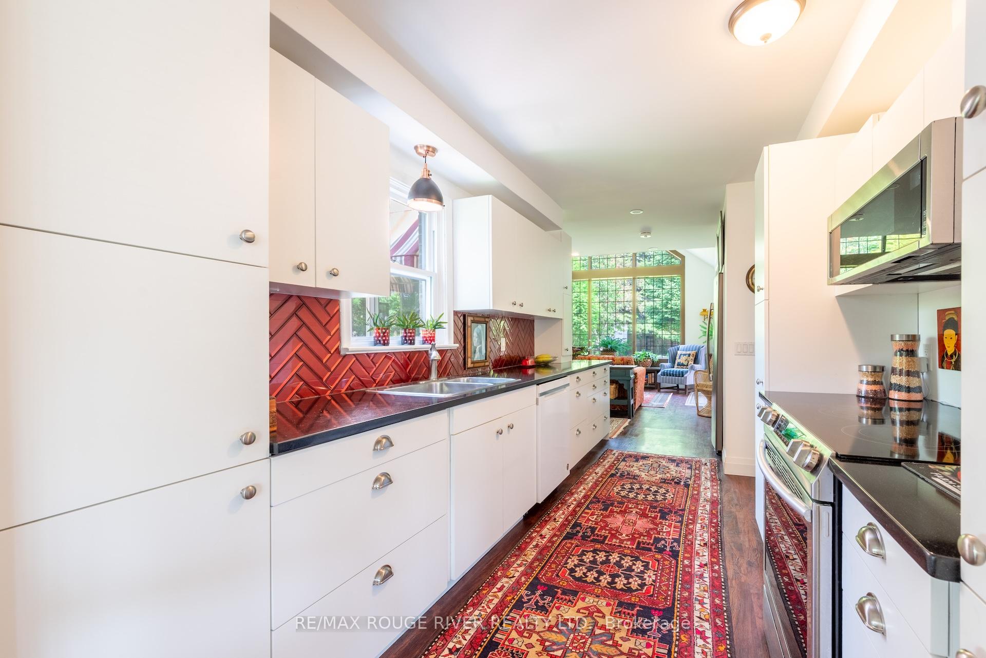 Photo 13 of 546 Lakeshore Road, Cobourg — HOMEH