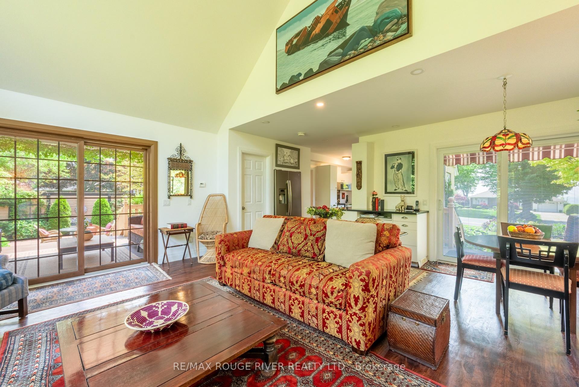 Photo 20 of 546 Lakeshore Road, Cobourg — HOMEH