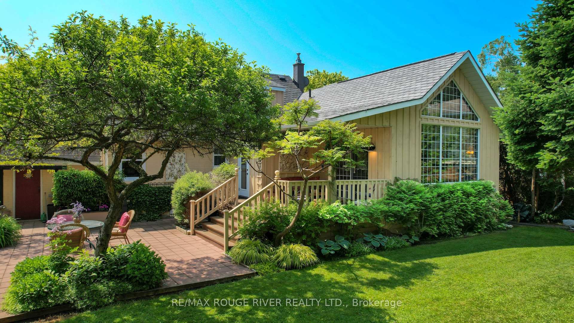 Photo 27 of 546 Lakeshore Road, Cobourg — HOMEH