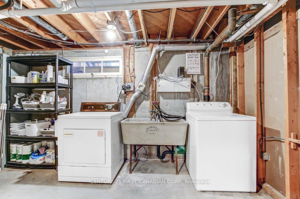 Photo 29 of 134 Lorne Street, Central Elgin, Belmont — HOMEH