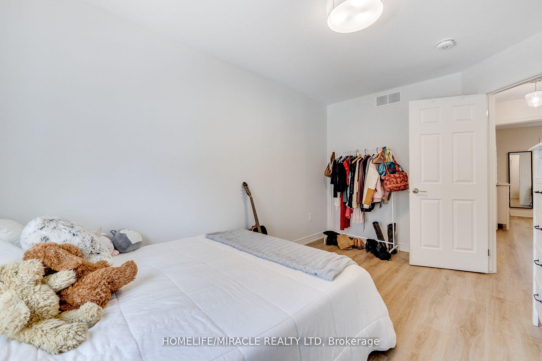 Photo 1 of 19 Aspen Common, St. Catharines, Rykert/Vansickle — HOMEH