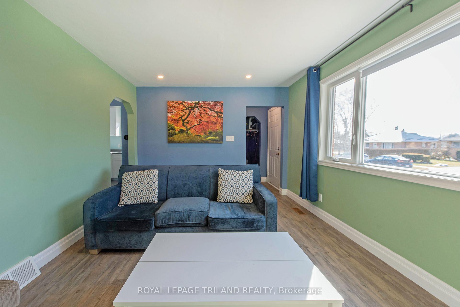 Photo 10 of 86 Dunkirk Drive, St. Thomas — HOMEH