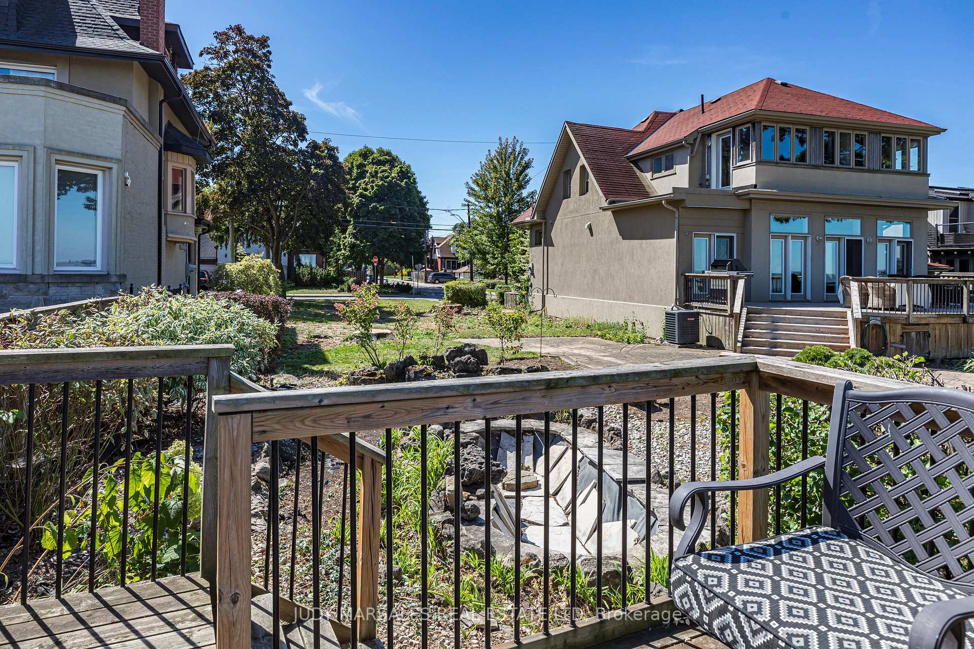 Photo 25 of 63 Mountain Park Avenue, Hamilton, Centremount — HOMEH