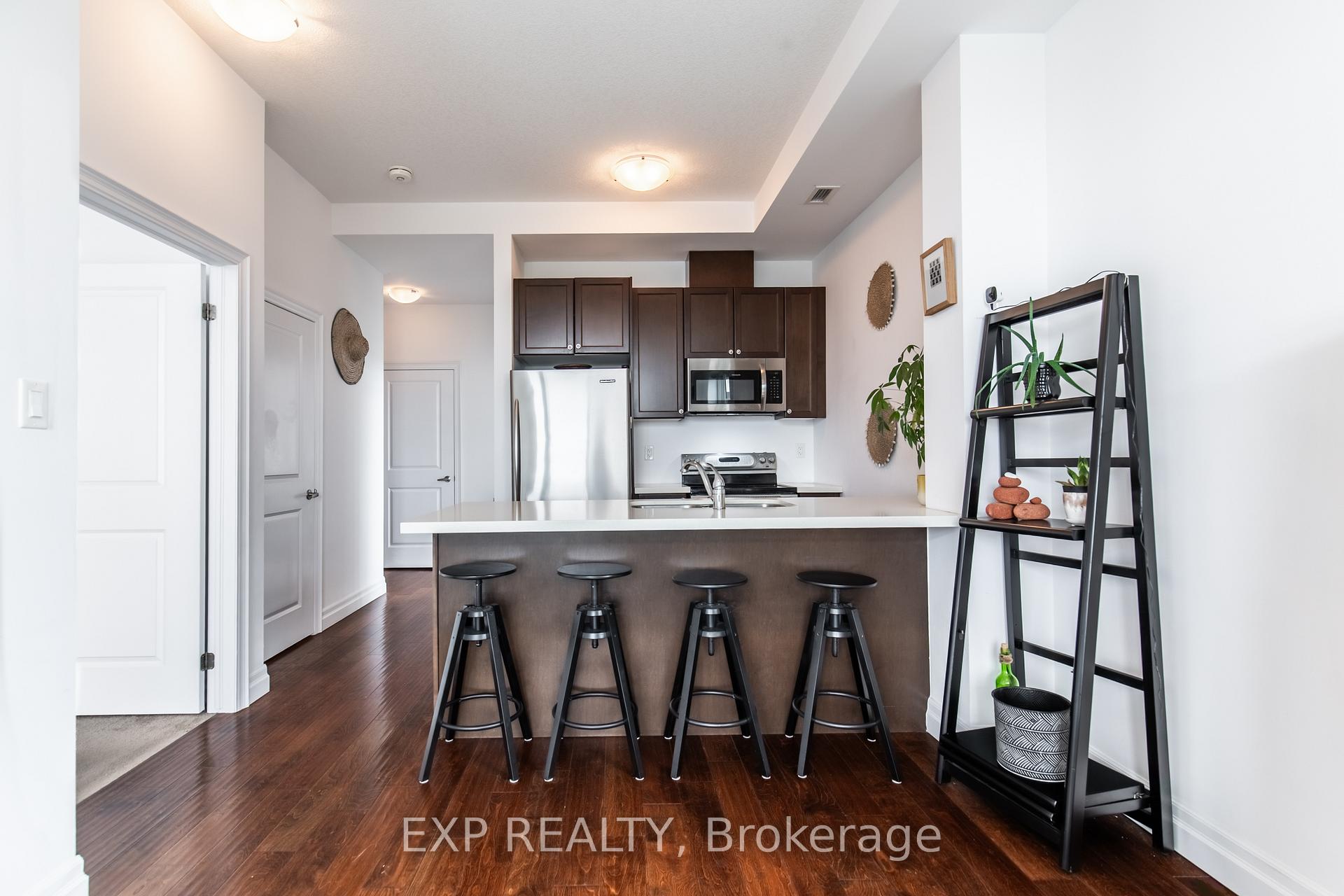 Photo 9 of Unit 620, 101 Shoreview Place, Hamilton, Lakeshore — HOMEH