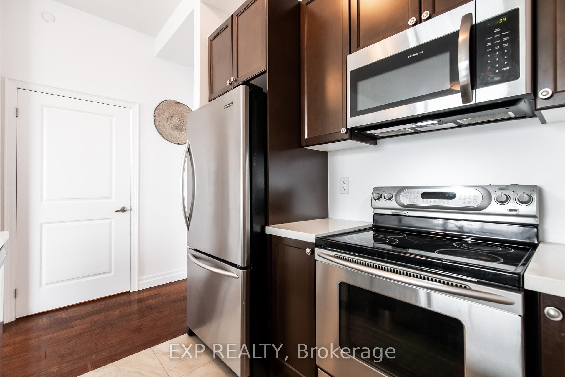 Photo 11 of Unit 620, 101 Shoreview Place, Hamilton, Lakeshore — HOMEH