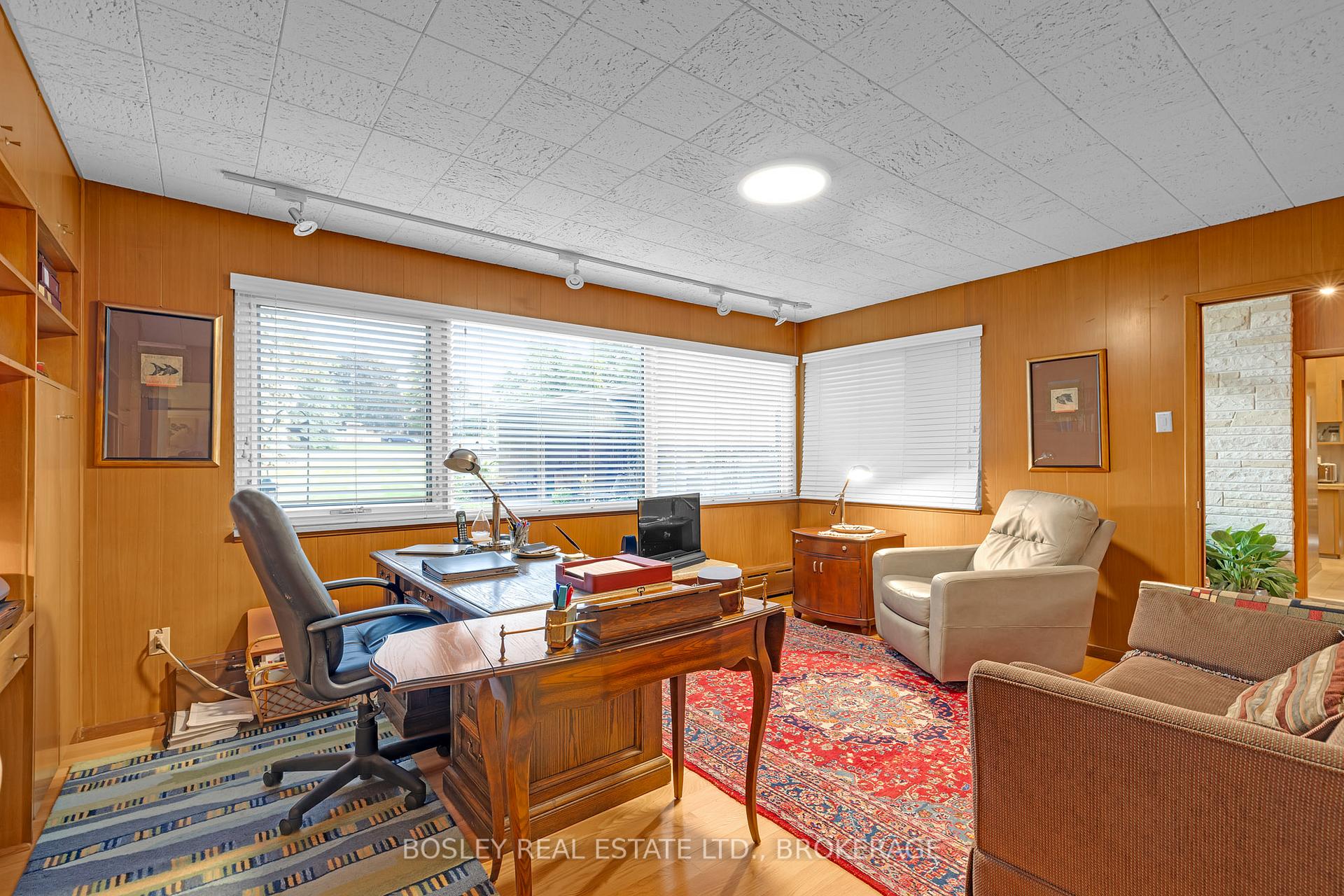 Photo 20 of 21 Woodmount Drive N, St. Catharines, Burleigh Hill — HOMEH