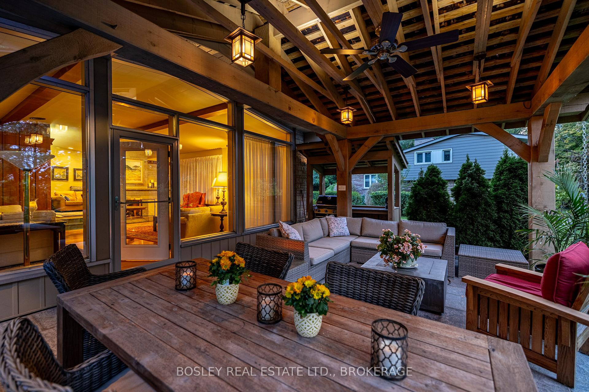 Photo 26 of 21 Woodmount Drive N, St. Catharines, Burleigh Hill — HOMEH