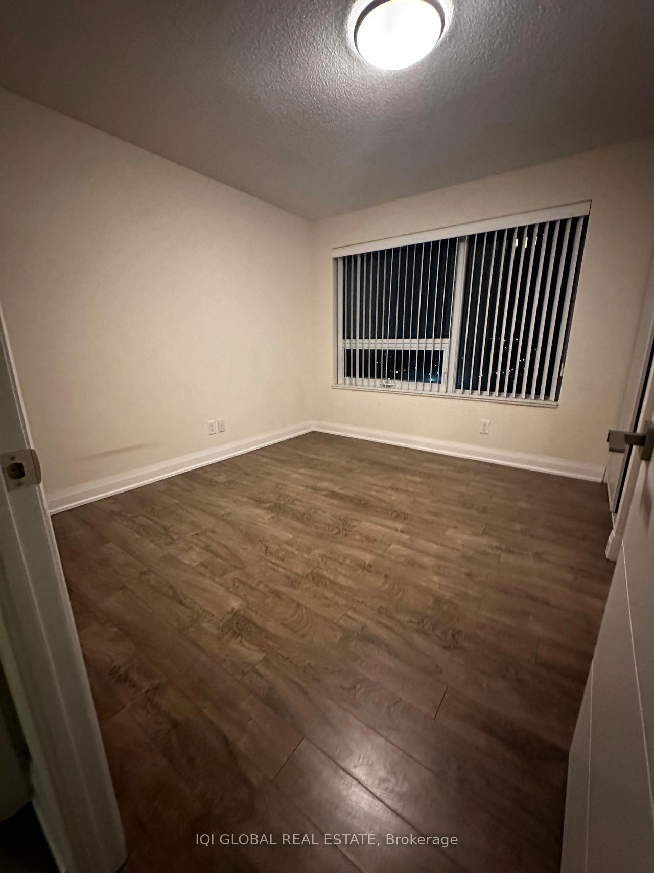 Photo 4 of Unit 1702, 18 Uptown(2nd Bedroom) Drive, Markham, Unionville — HOMEH