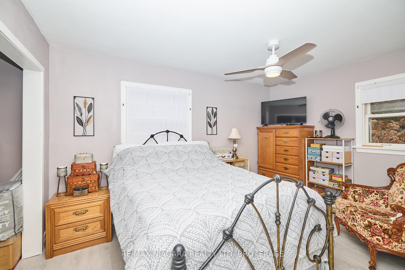 Photo 33 of 13 Lakeview Avenue, St. Catharines, Lakeshore — HOMEH