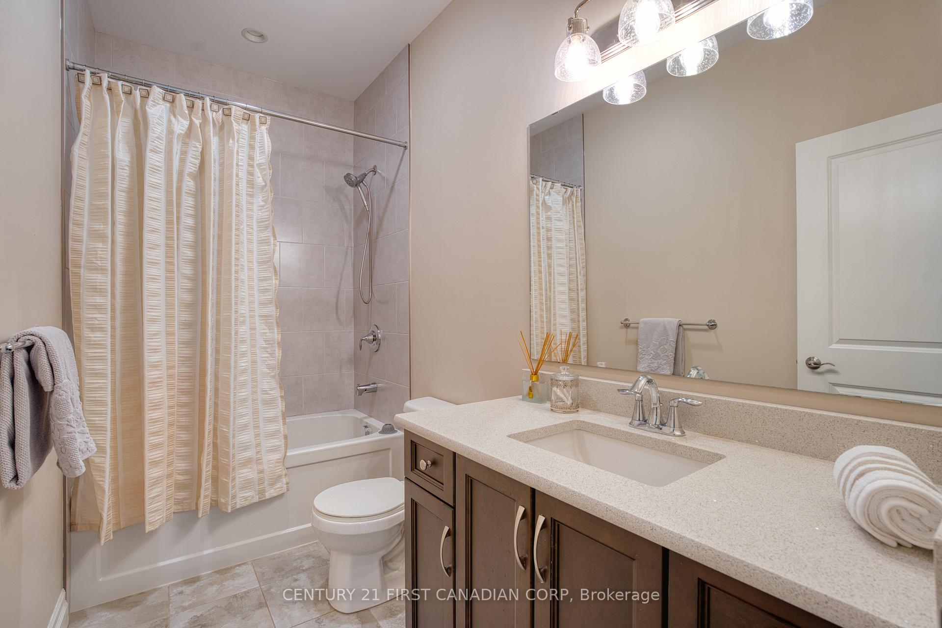 Photo 8 of 66 Carolina Crescent, St. Thomas — HOMEH