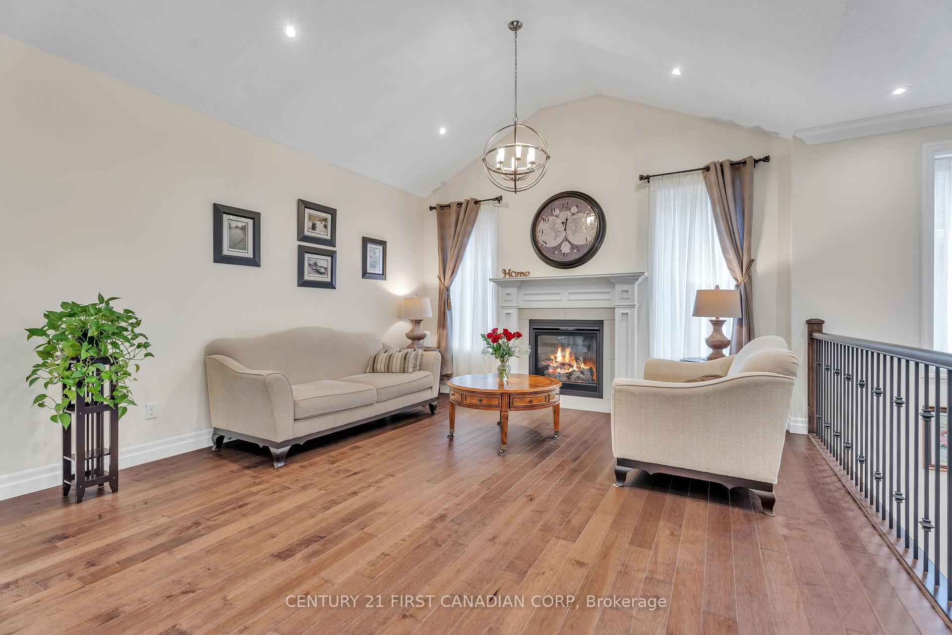 Photo 11 of 66 Carolina Crescent, St. Thomas — HOMEH